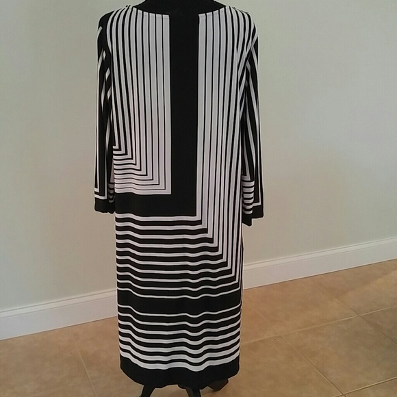 🌺Avenue🌺 - Picture 4 of 8